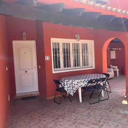 Bungalow In Calpe - Swimming Pool And Tennis Court Exterior foto